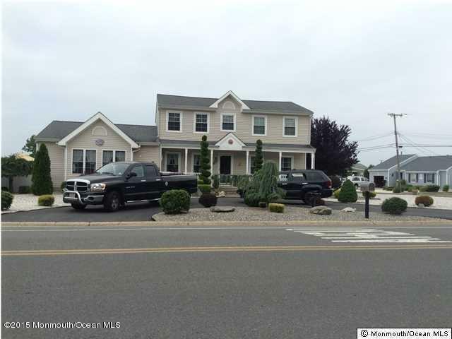 Property Photo: 130 Veeder Lane NJ 08721