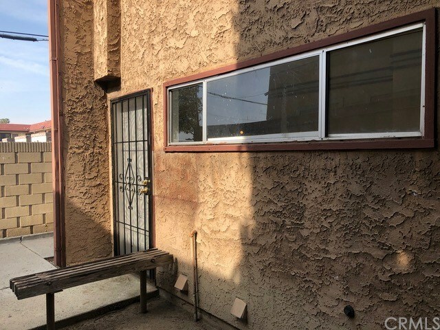 Property Photo: 5822 Fullerton Avenue CA 90621