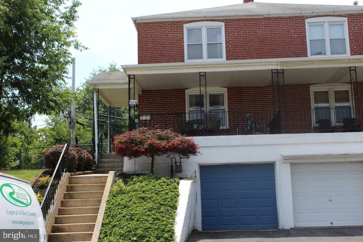 Property Photo: 904 W James Street PA 19401