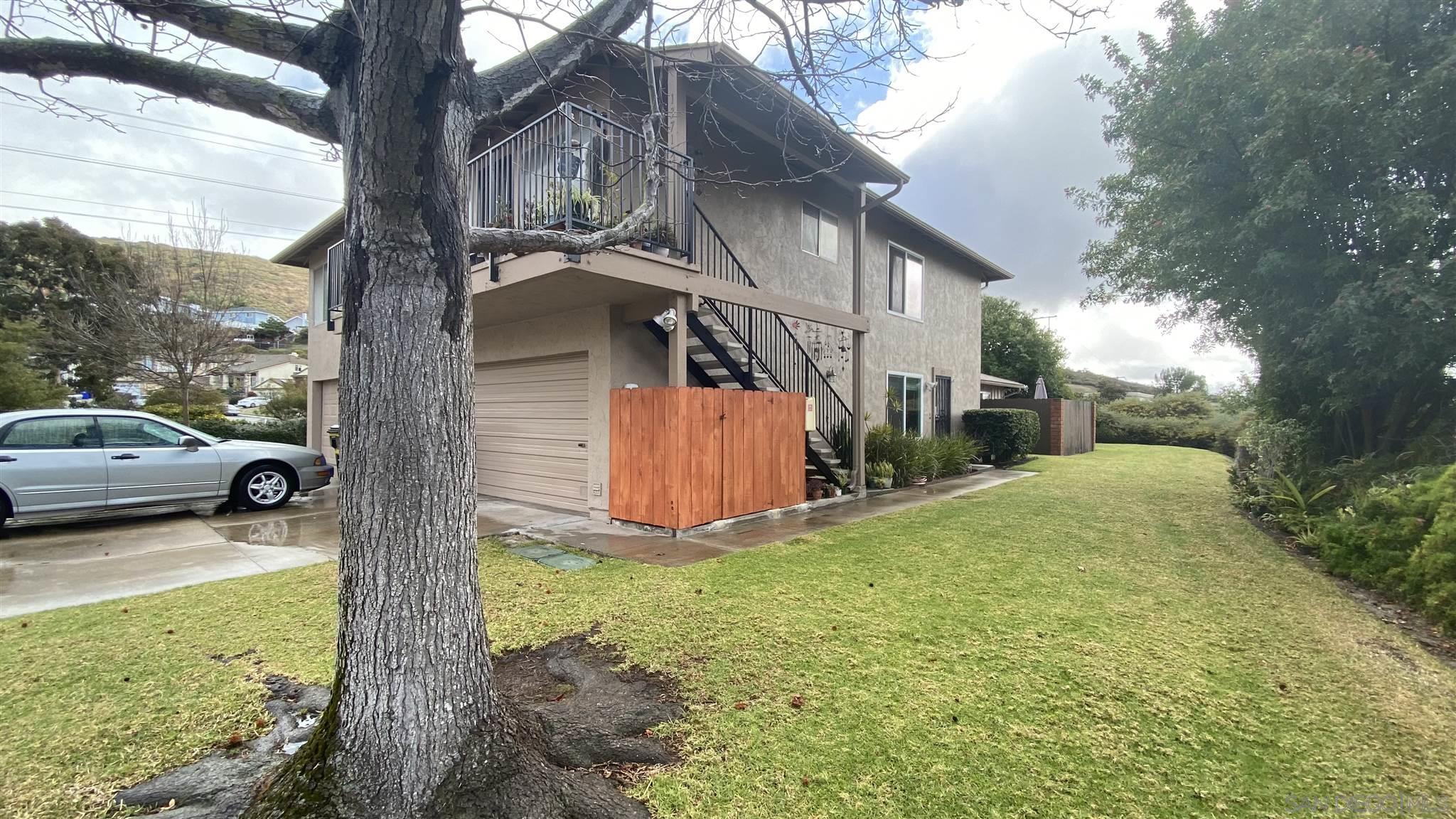 Property Photo: 13711 Paseo Cardiel CA 92129