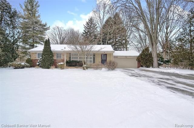 15945 Auburndale St Street  Livonia MI 48154 photo