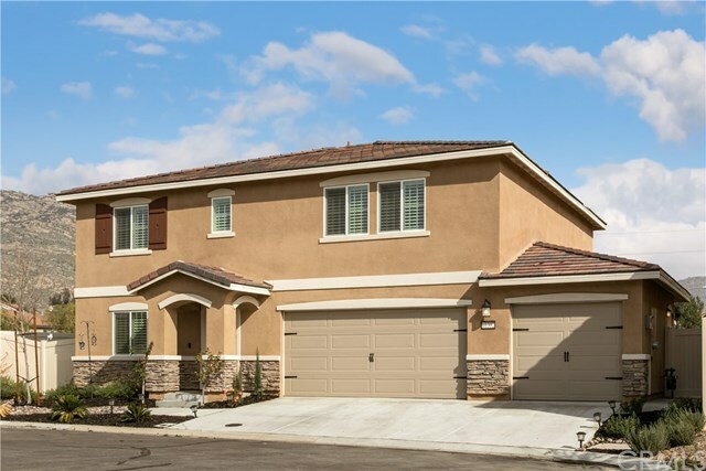 Property Photo:  10302 Penguin Ct  CA 92557 