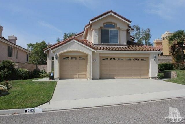 Property Photo:  742 Trail Rock Court  CA 93065 