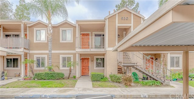 Property Photo:  930 S Palmetto Avenue 20  CA 91762 