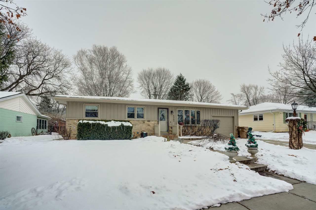 Property Photo:  4909 Ilene Ln  WI 53704 