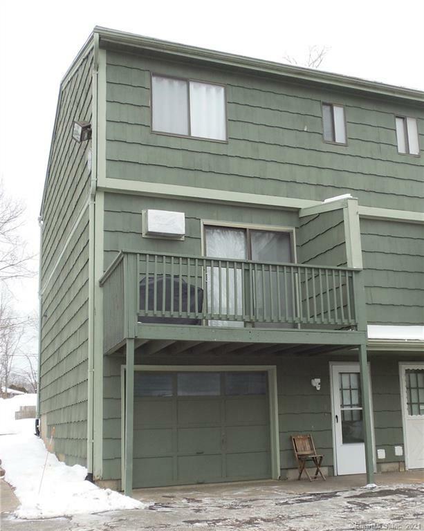 Property Photo:  1400 Meriden Road 6-6  CT 06705 