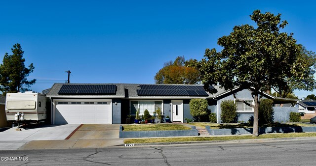 Property Photo:  1491 Pinto Street  CA 93065 