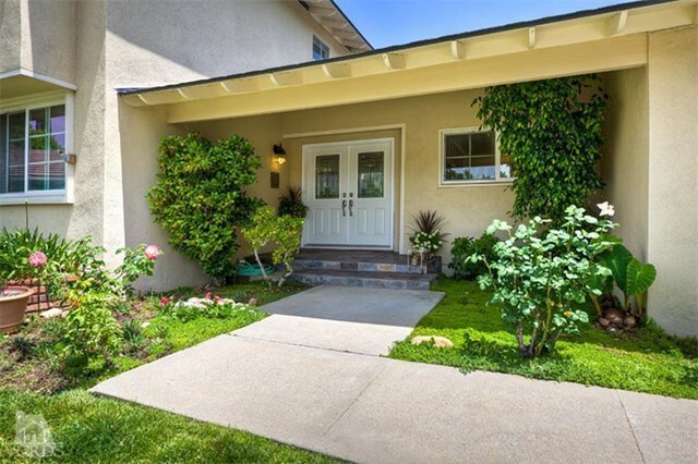 Property Photo:  1892 Shaw Court  CA 91362 