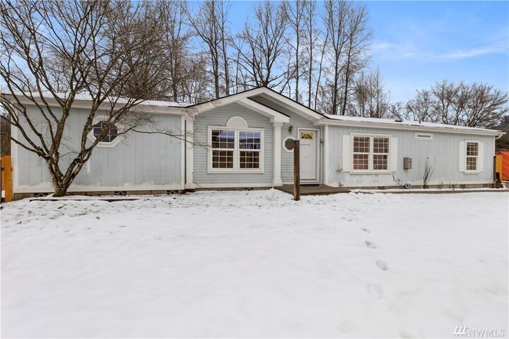 Property Photo: 18300 SE 263rd Place WA 98042