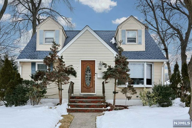 Property Photo:  313 Coolidge Avenue  NJ 07676 