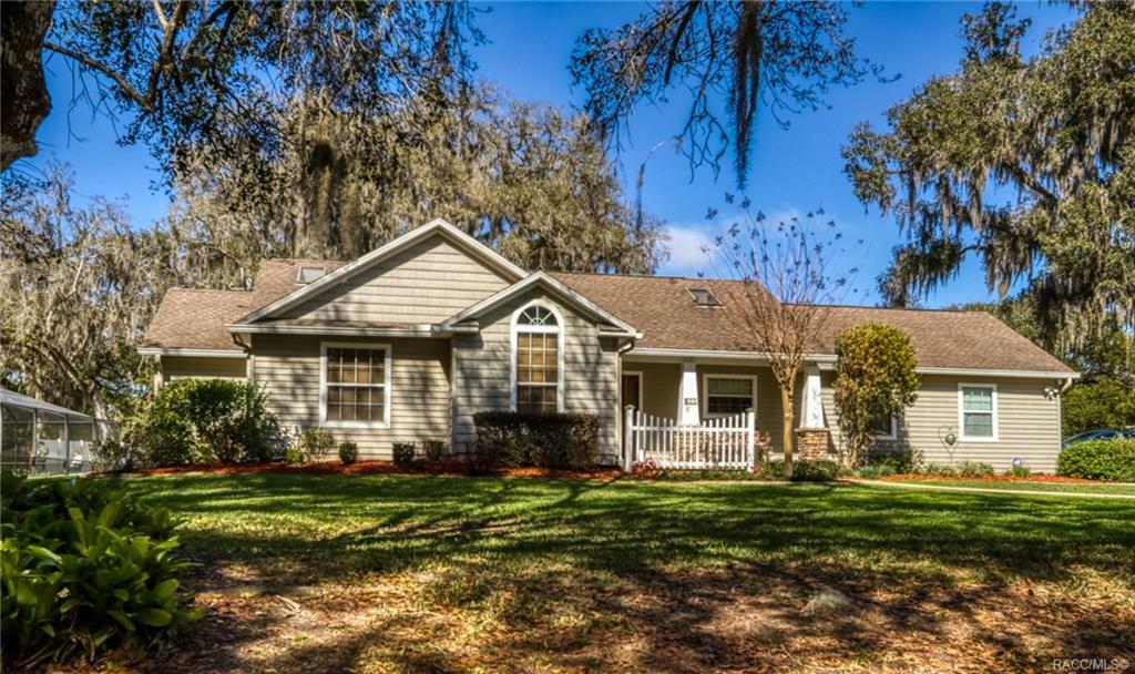 Property Photo:  411 Coogler Avenue  FL 34601 