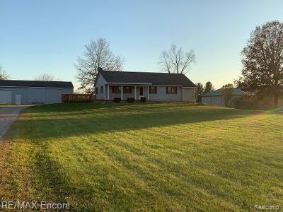 Property Photo:  1755 Granger Road  MI 48371 