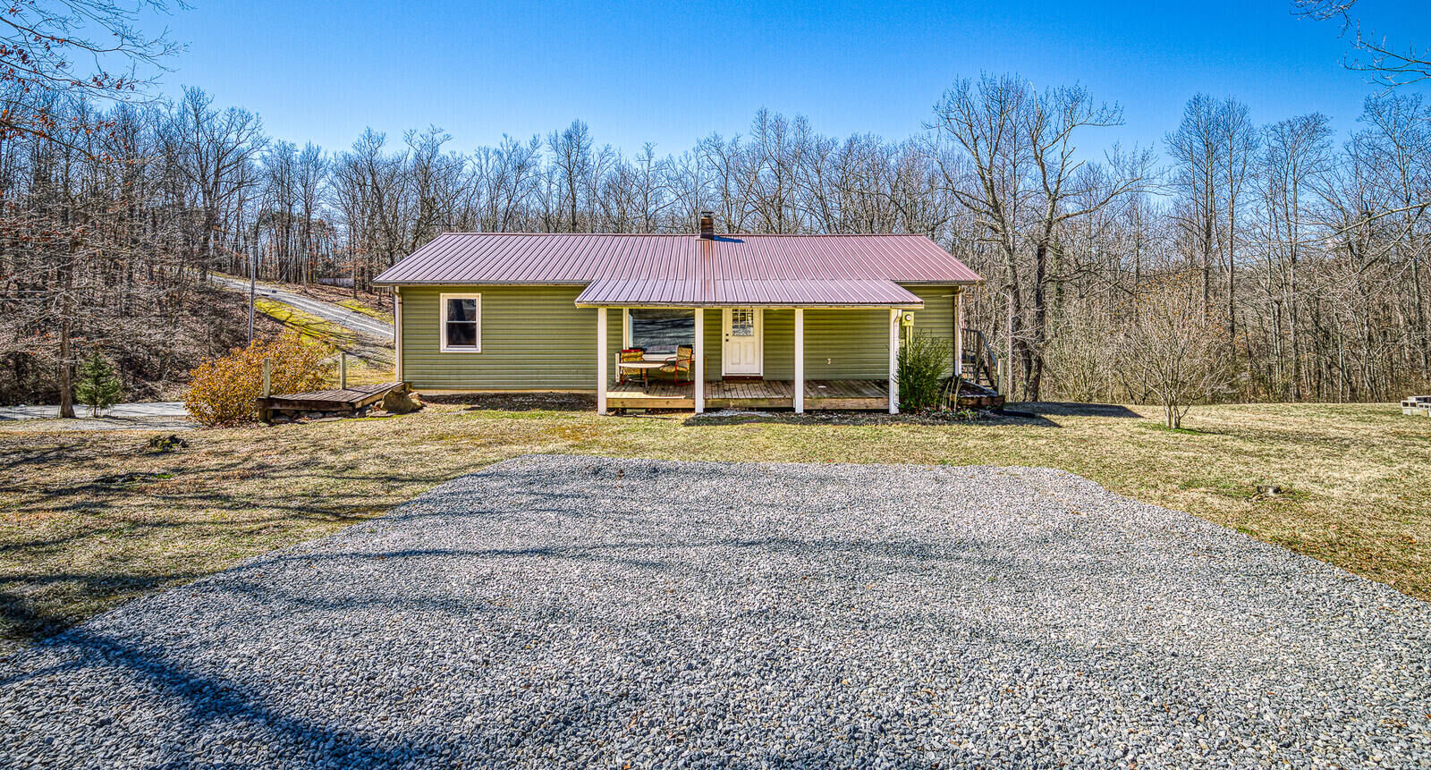 Property Photo: 1041 Skyline Drive TN 38574