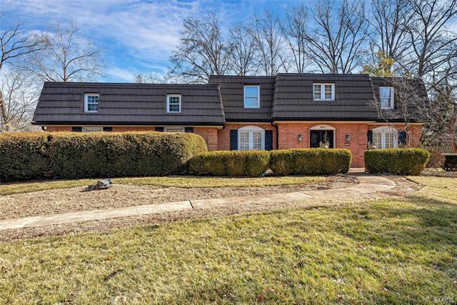 Property Photo: 304 Magna Carta Drive 63141