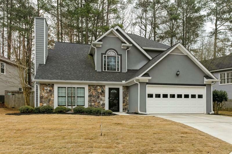 Property Photo:  8925 Terrace Club Drive  GA 30076 