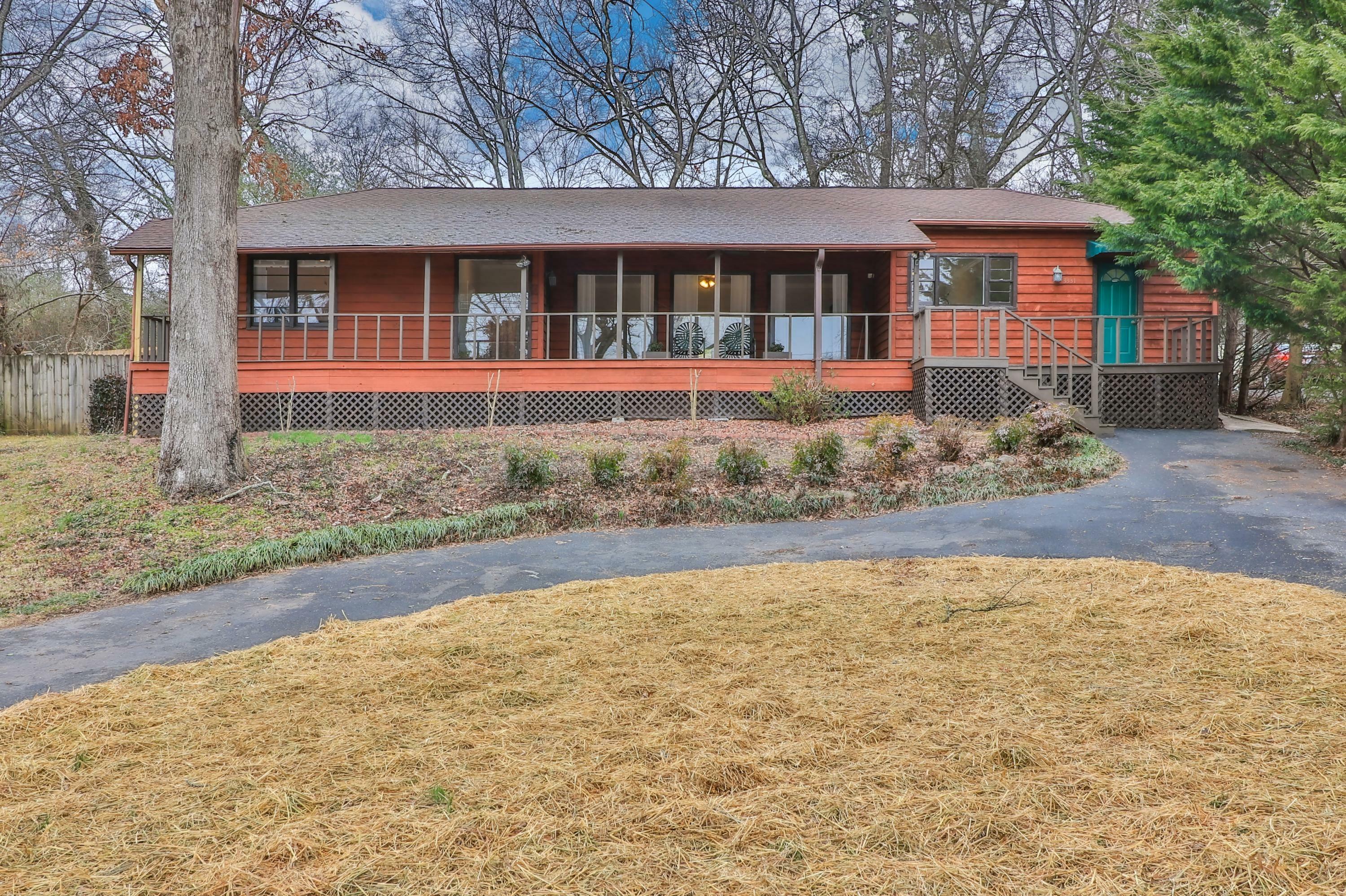 Property Photo: 3331 Buffat Mill Rd TN 37917