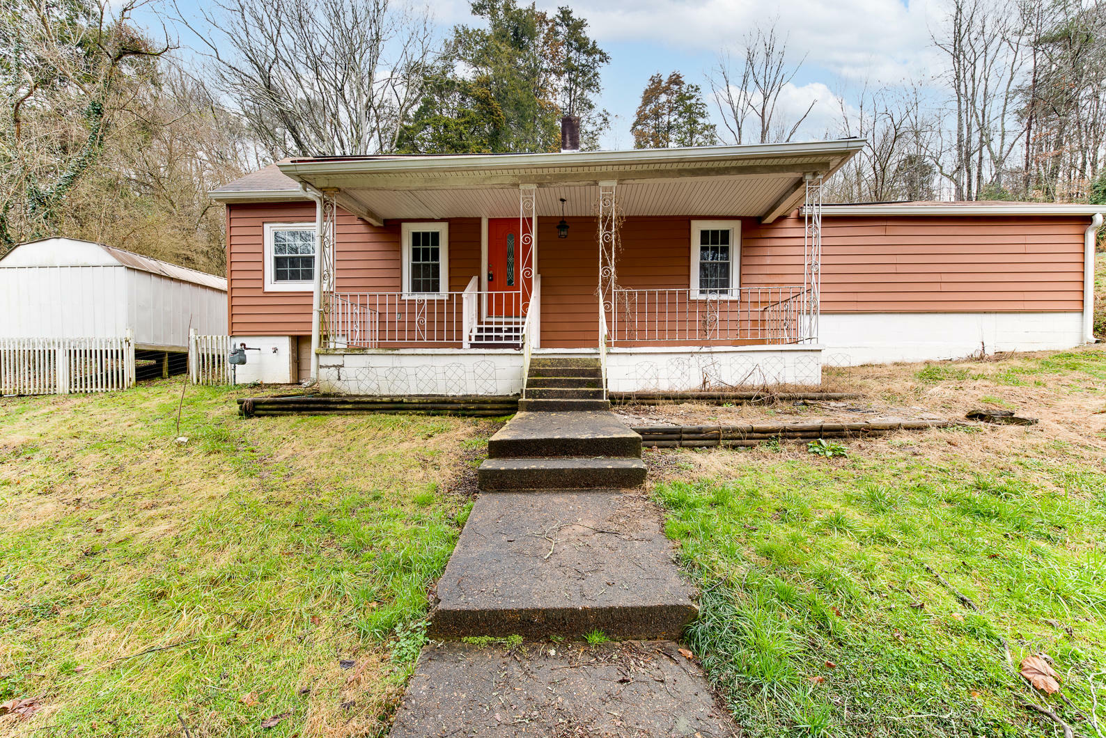 Property Photo:  425 Spring St  TN 37716 