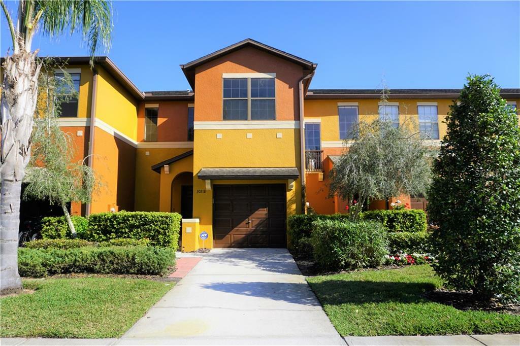 Property Photo:  30118 Mossbank Drive  FL 33543 