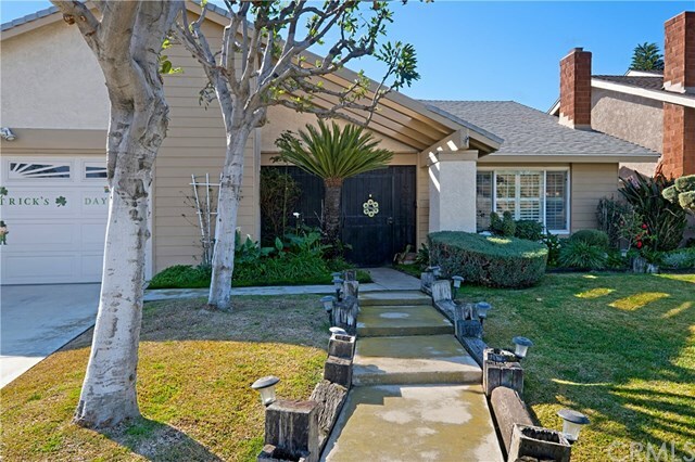 Property Photo:  2808 E Tam O Shanter Court  CA 91761 