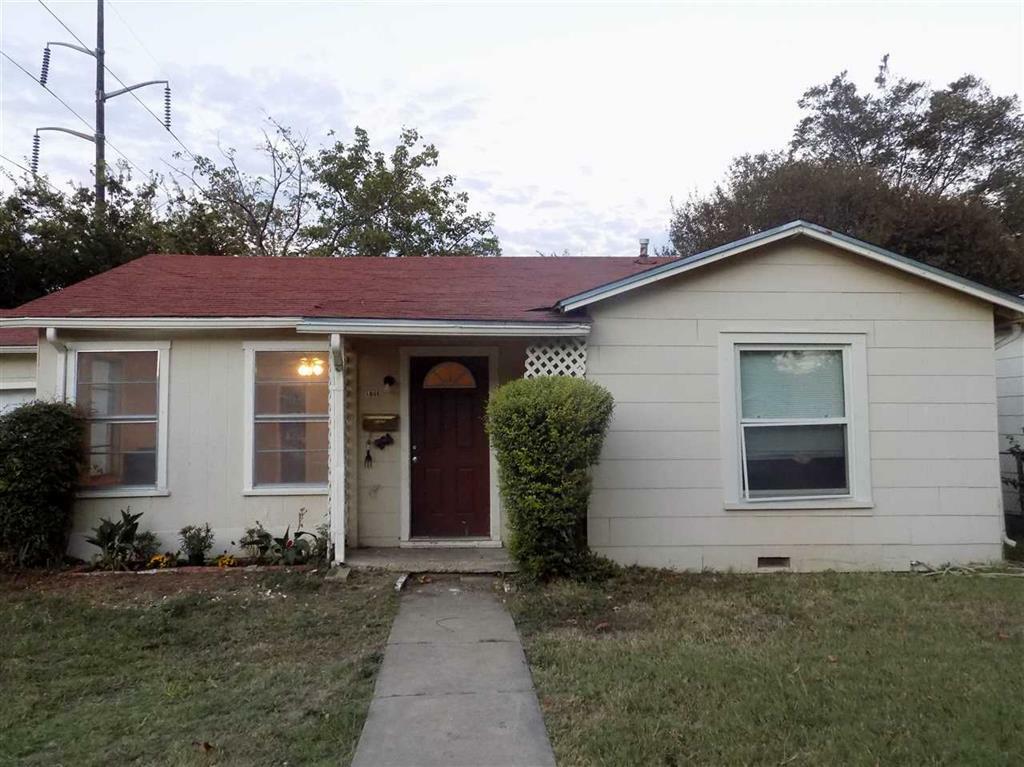 Property Photo:  1800 Howard  TX 76711 