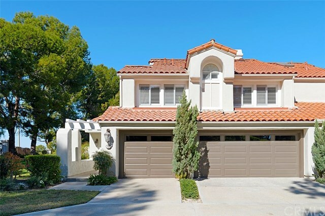 Property Photo:  10 El Paseo 4  CA 92612 