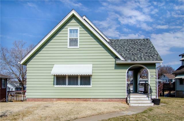 Property Photo:  2423 Penn Street  MO 64507 