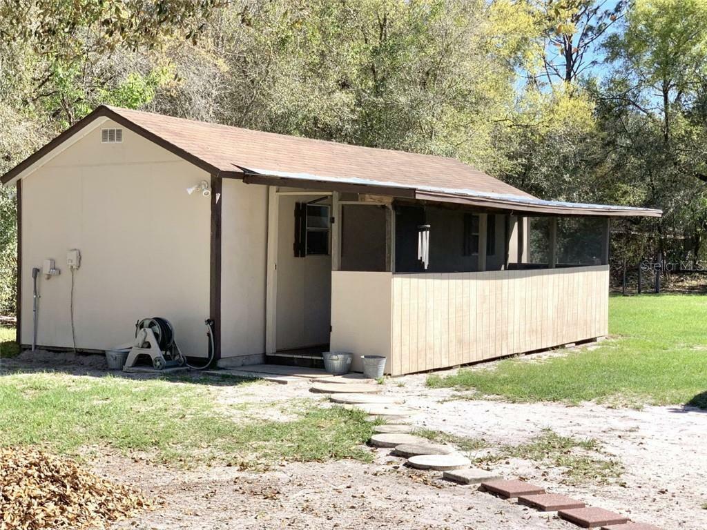 Property Photo:  13275 SE 101st Avenue  FL 34420 