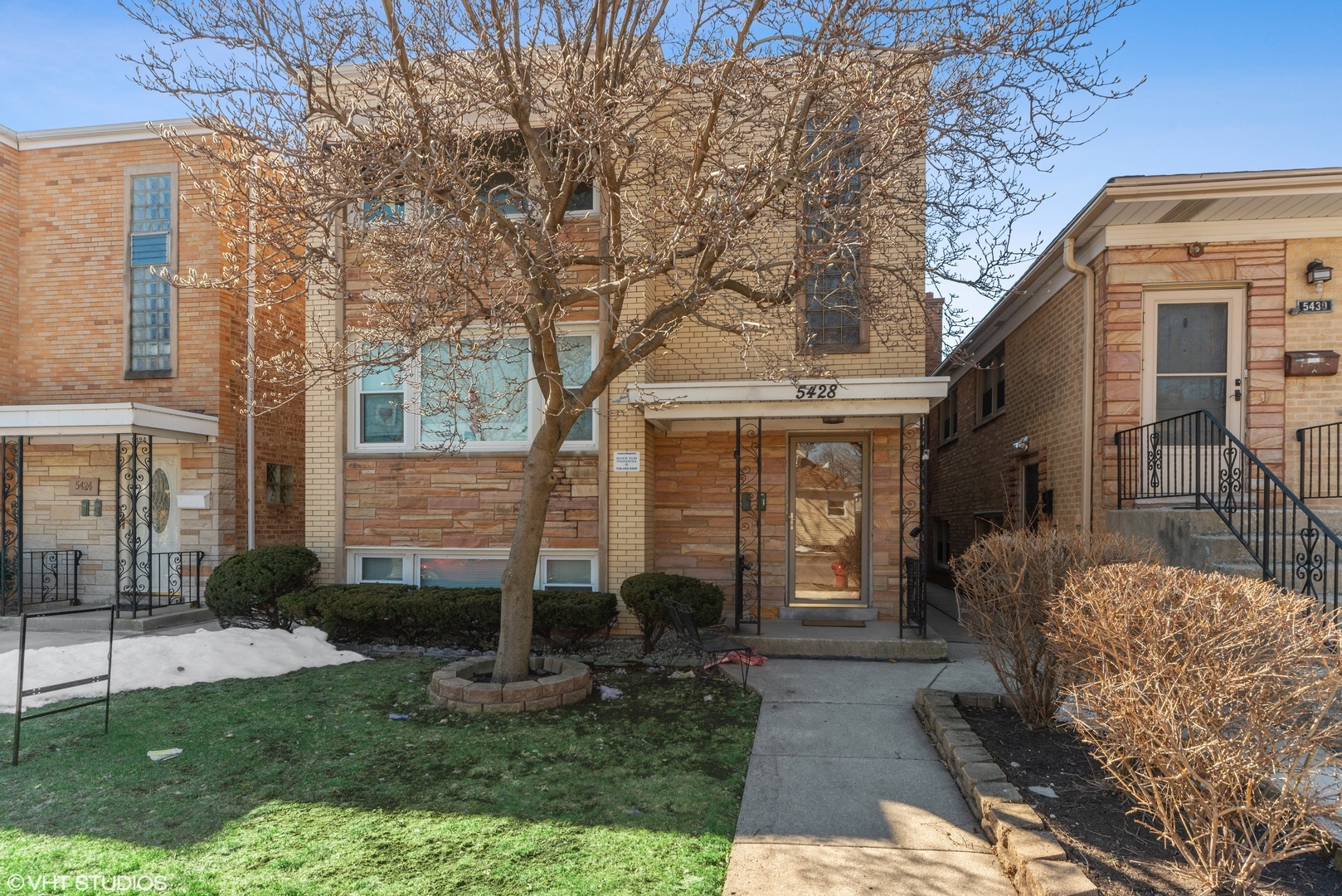 Property Photo: 5428 N Central Avenue IL 60630