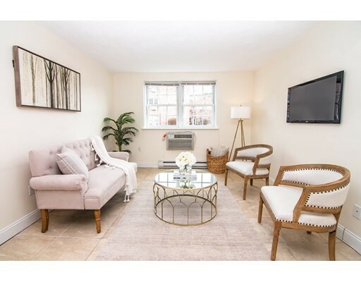 Property Photo: 4 Colonial Village Dr 4 MA 02474