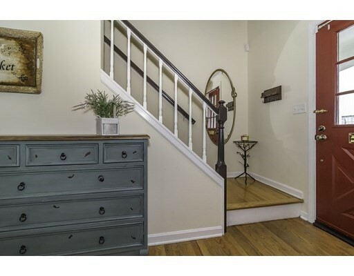 Property Photo: 611 Washington St 202 MA 02482