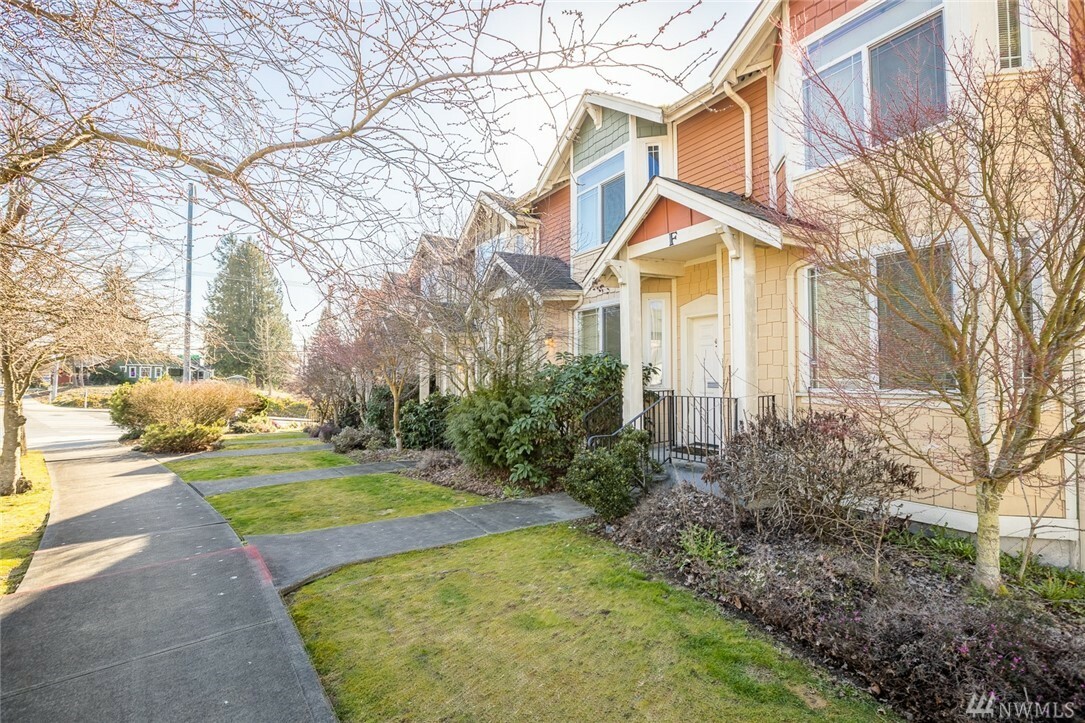 Property Photo:  4401 S 12th St C  WA 98405 