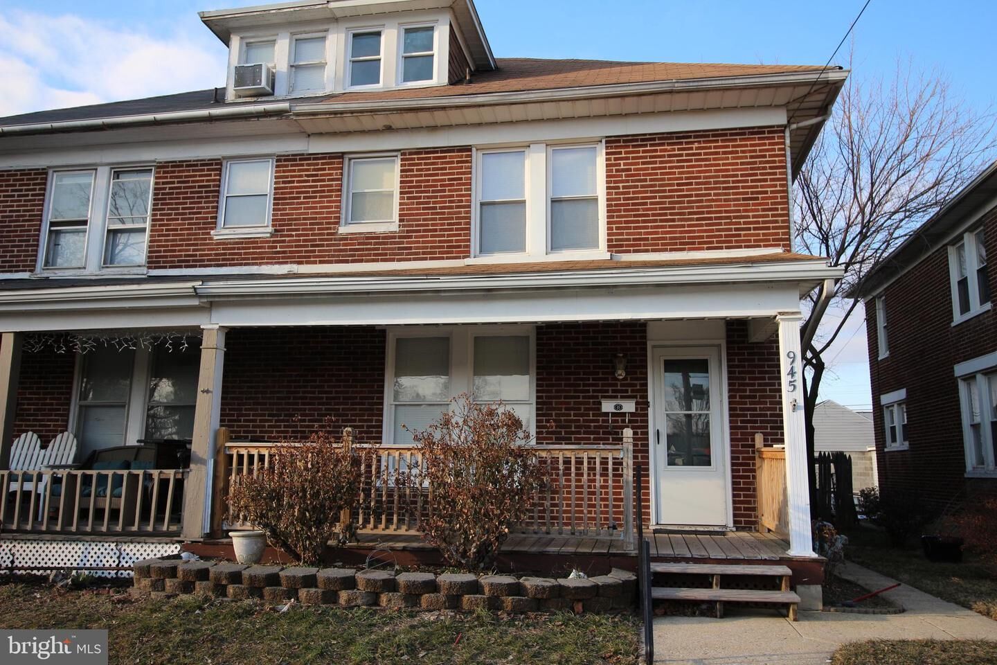 Property Photo: 945 E Prospect Street PA 17403