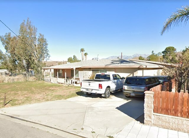 Property Photo: 9295 La Reta Way CA 92509