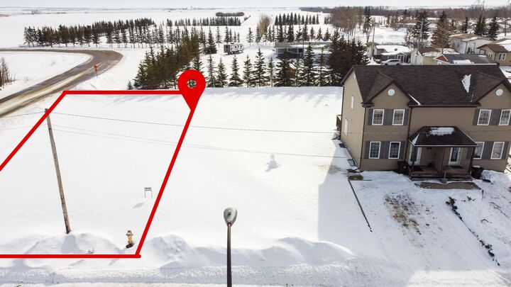 Property Photo: 307 1st SE AB T0H 1M0