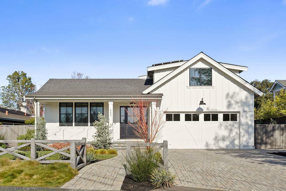 Property Photo:  685 Greenview Place  CA 94024 