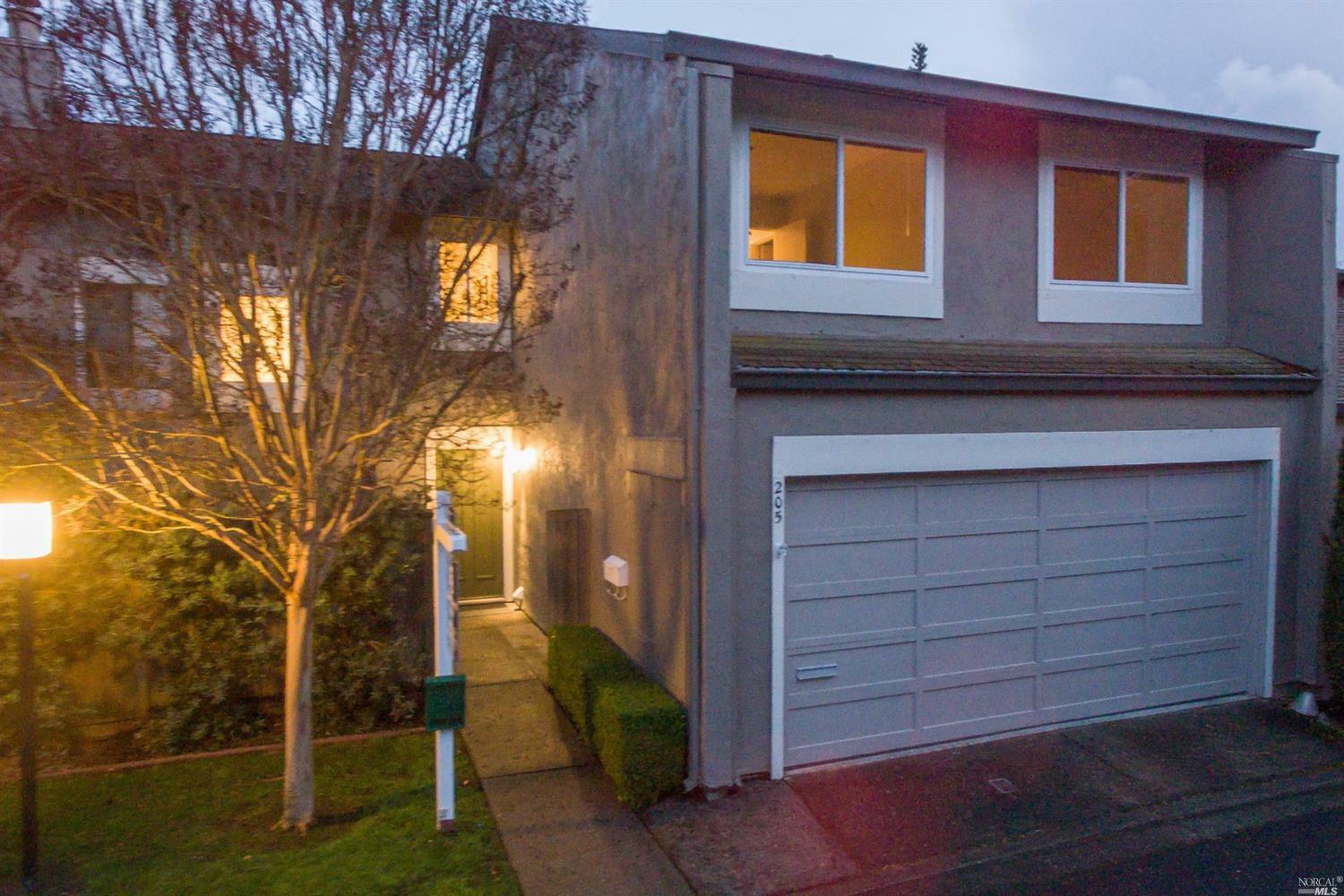 Property Photo: 205 Alder Place CA 94947