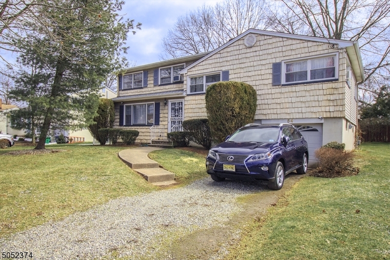 Property Photo:  54 Glenwood Rd  NJ 07023 