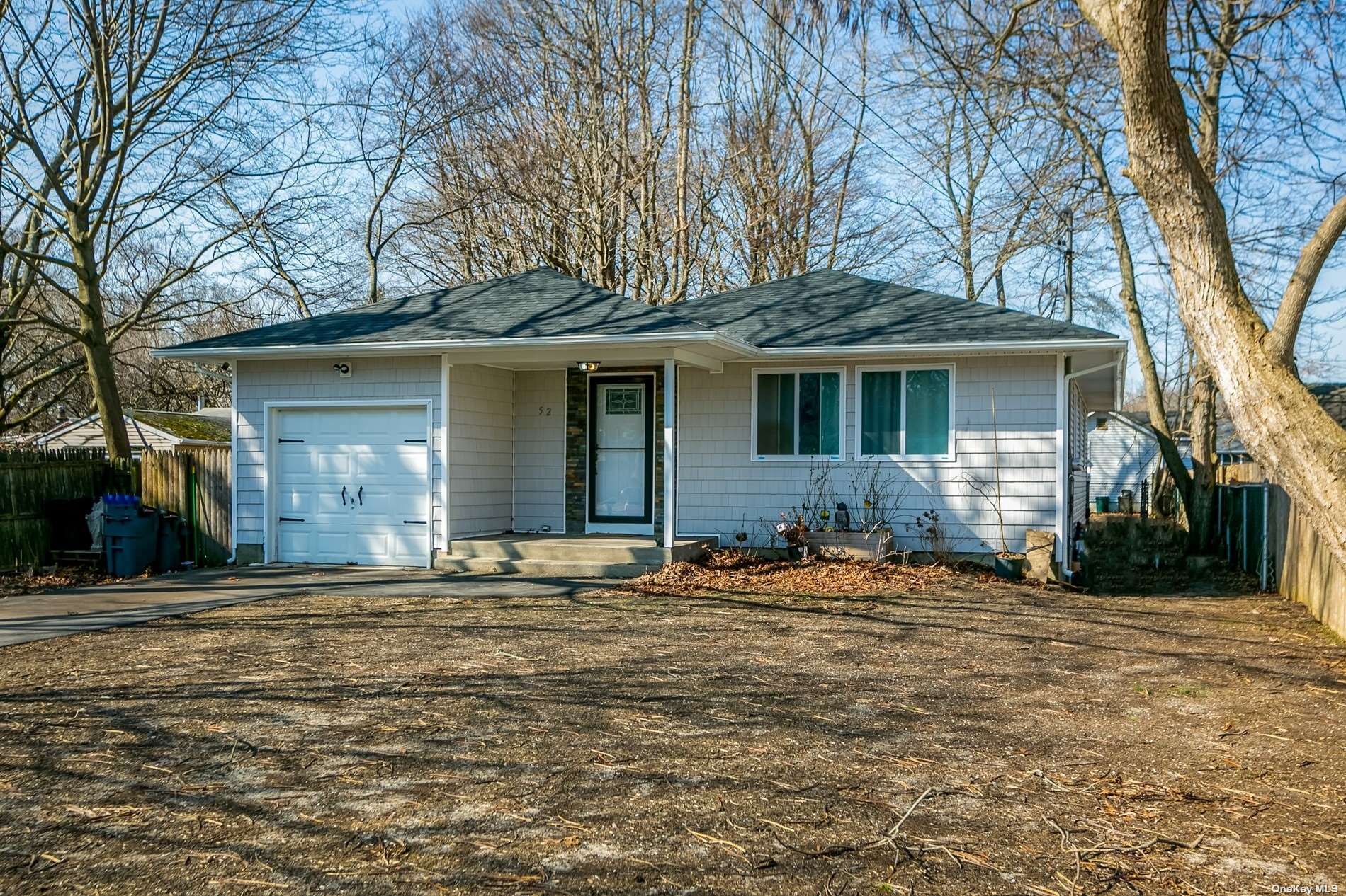 Property Photo:  52 S Evergreen Drive  NY 11784 