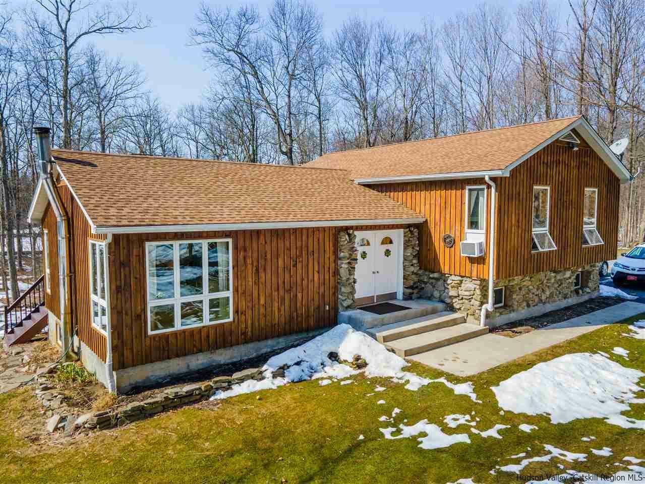 Property Photo:  98 Hoppenstedt  NY 12589 