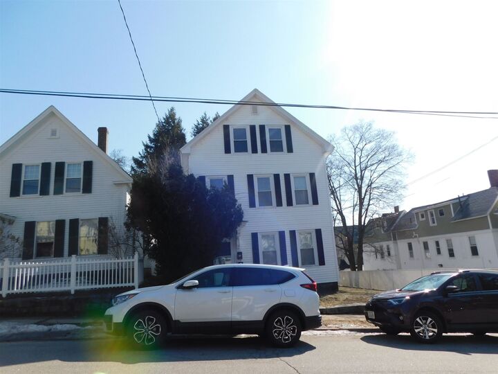 Property Photo:  347 E High Street  NH 03104 