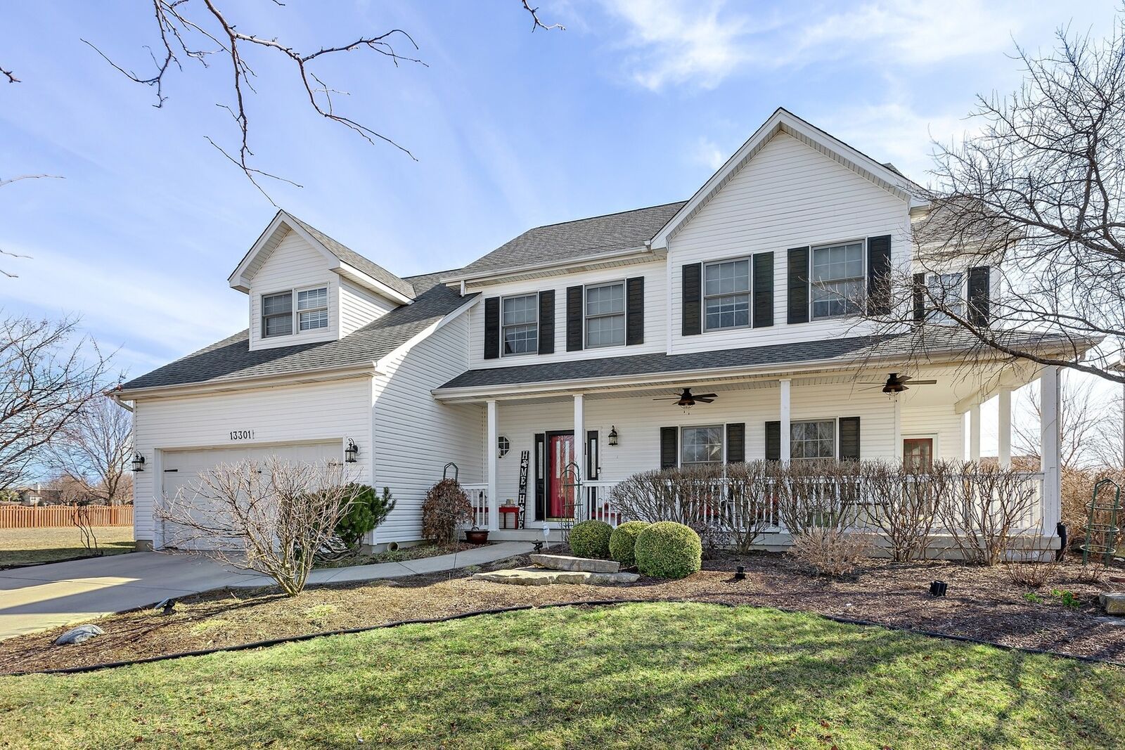 Property Photo:  13301 Wellesley Circle  IL 60585 