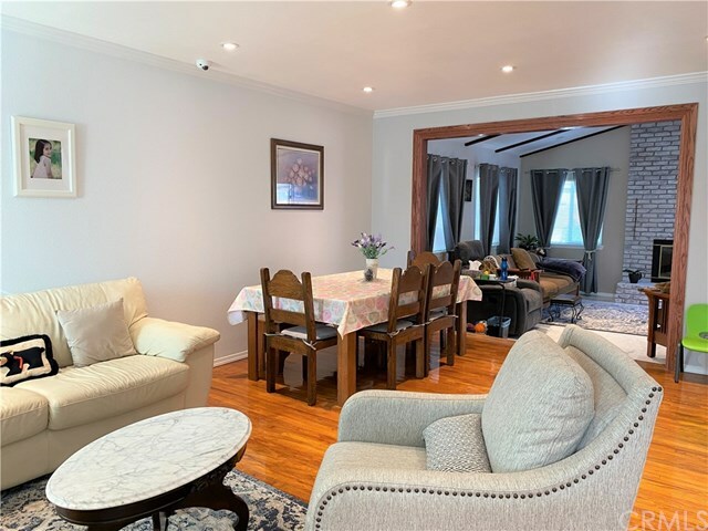 Property Photo: 1610 S Jerinne Street CA 92804