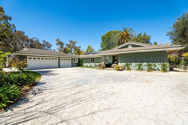 Property Photo:  984 Camino Concordia  CA 93010 