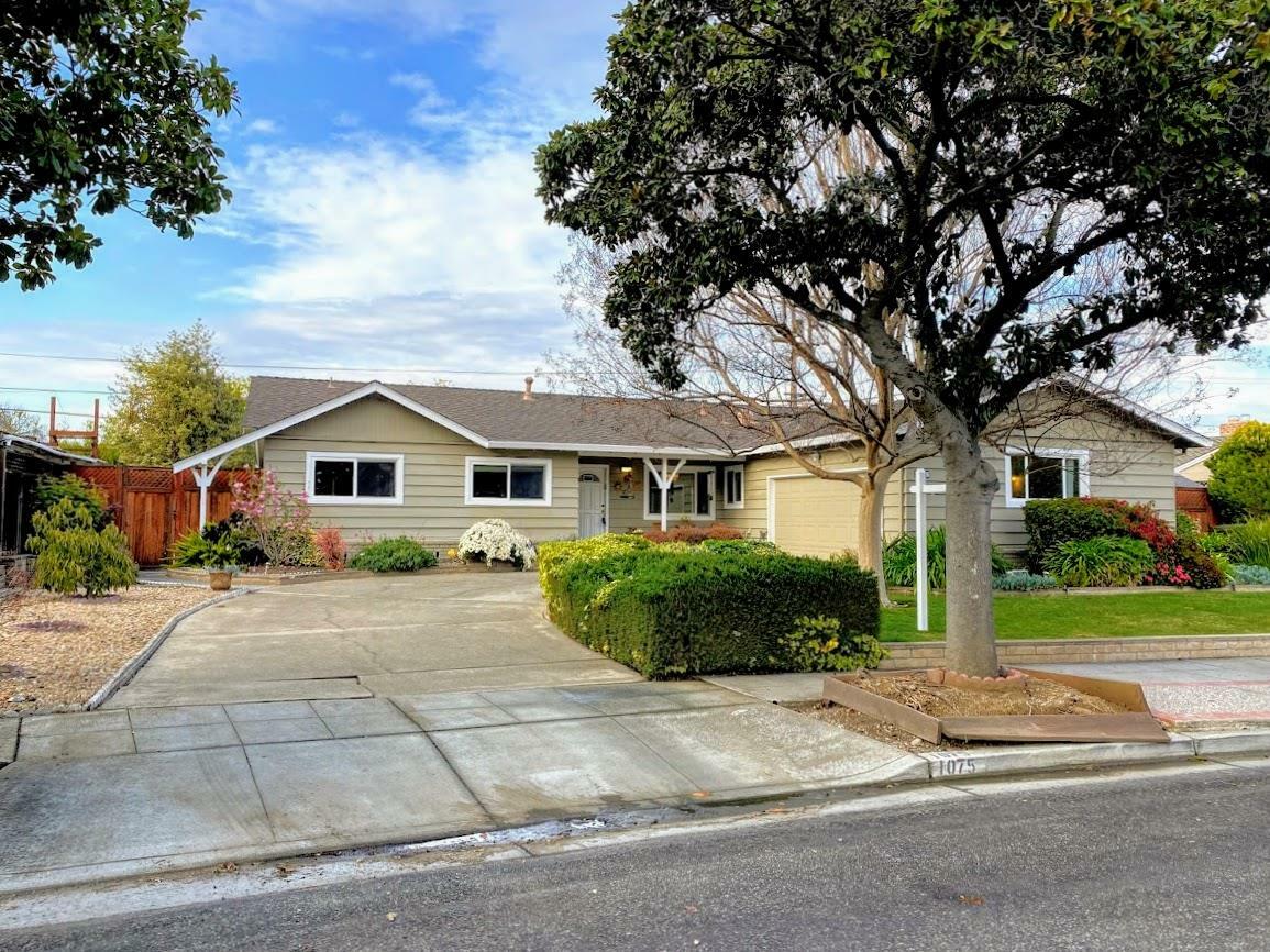 Property Photo:  1075 Rockefeller Drive  CA 94087 