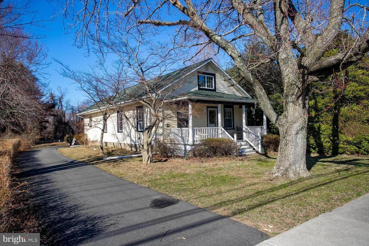 Property Photo:  156 Bordentown Crosswicks Road  NJ 08515 