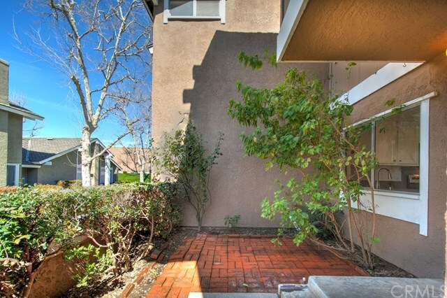 Property Photo:  5 Helena 24  CA 92604 