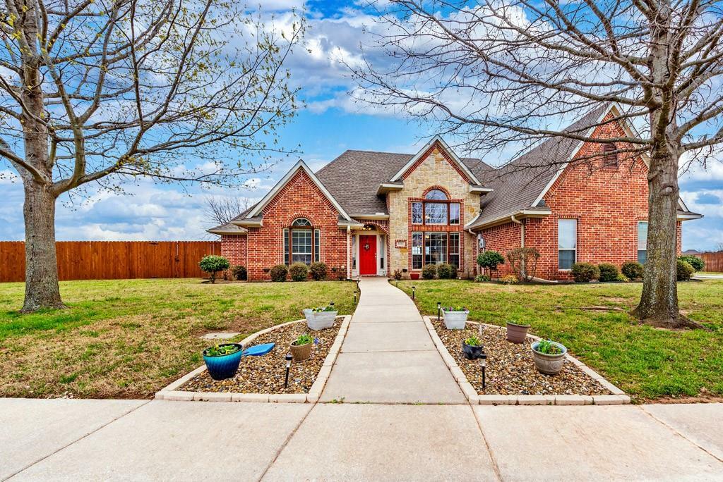 Property Photo:  2201 Fountain Creek  TX 75076 