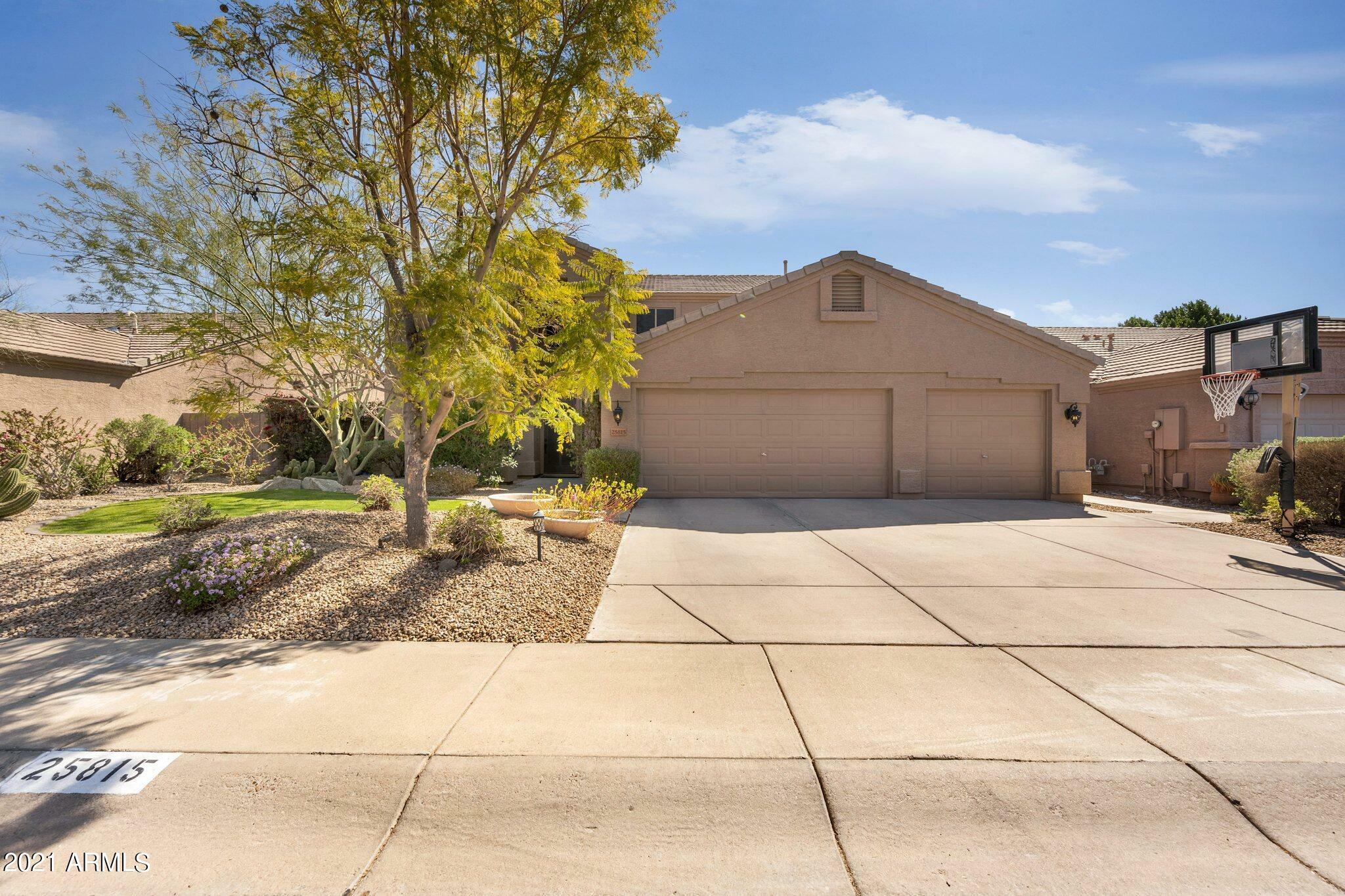 Property Photo:  25815 N 43rd Place  AZ 85050 