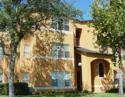 Property Photo:  4518 Commander Drive 1912  FL 32822 