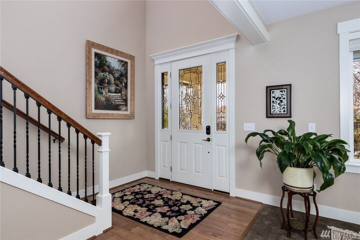 Property Photo:  4925 NE 8th St  WA 98059 